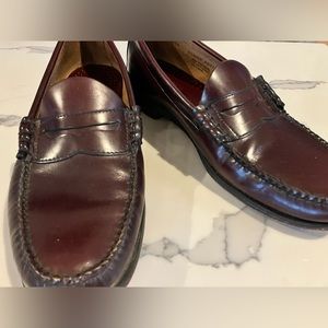 G.H. Bass Weejuns Penny Loafer 11.5 medium